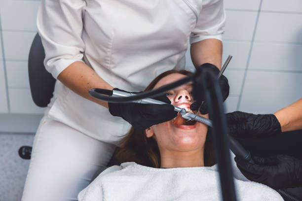 Best Emergency Dental Care for Broken or Chipped Teeth in Delshire, OH